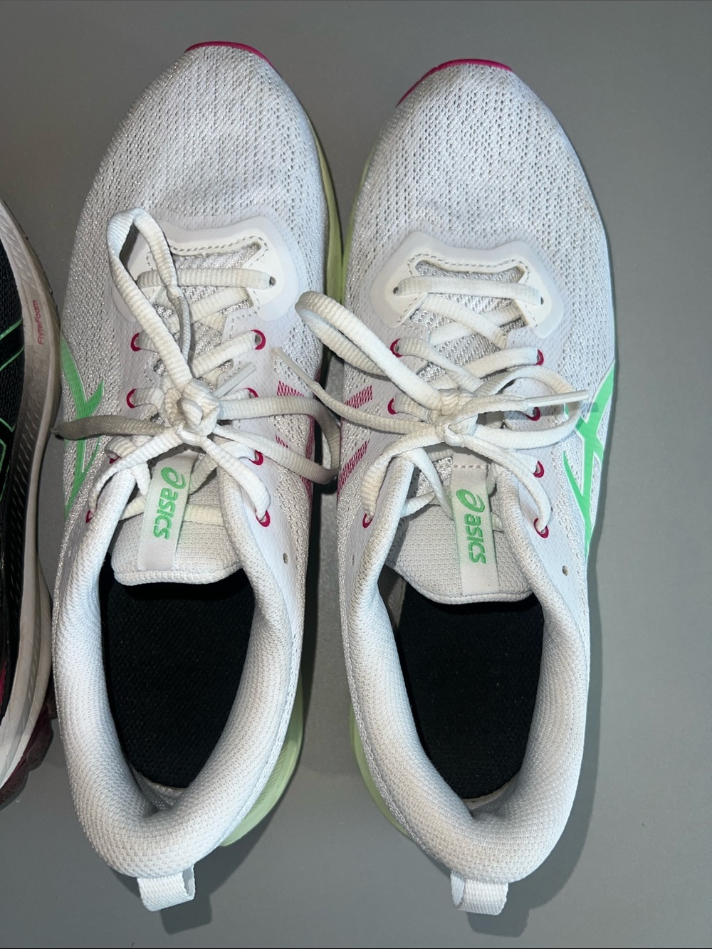 Asics Shoe Bundle - Picture 2 of 15